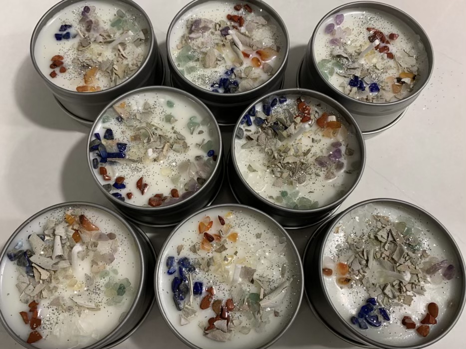 7 Chakra Cleansing and Balancing Candle - Image 2